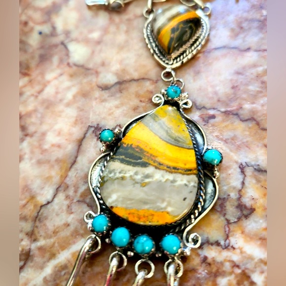 Unique large bumblebee jasper & turquoise necklace - Picture 2 of 7